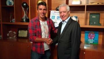Carlos Arano fue liberado y Racing anunciÃ³ su decisiÃ³n respecto a la situaciÃ³n del DT