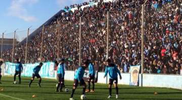Ante una multitud, Belgrano empatÃ³ con San MartÃ­n